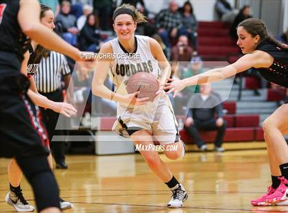 Thumbnail 1 in Hilton vs. Honeoye Falls-Lima photogallery.