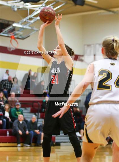 Thumbnail 3 in Hilton vs. Honeoye Falls-Lima photogallery.