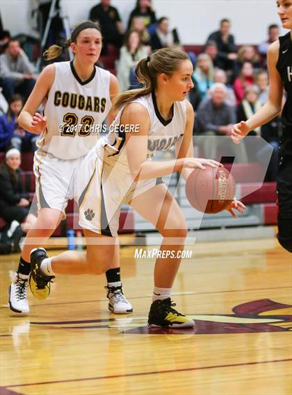 Thumbnail 3 in Hilton vs. Honeoye Falls-Lima photogallery.