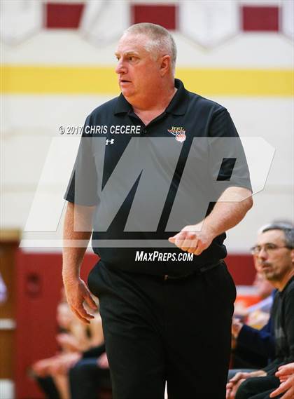 Thumbnail 1 in Hilton vs. Honeoye Falls-Lima photogallery.