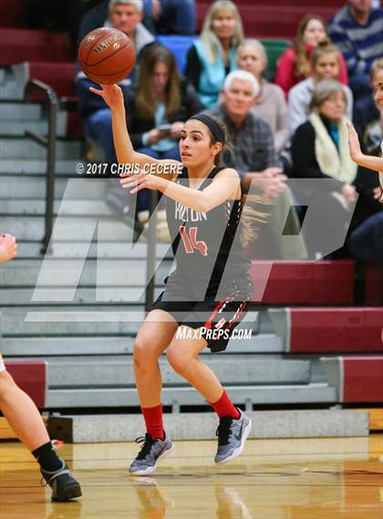 Thumbnail 3 in Hilton vs. Honeoye Falls-Lima photogallery.