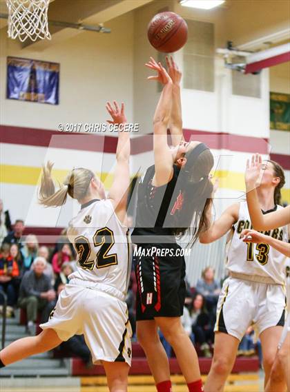 Thumbnail 2 in Hilton vs. Honeoye Falls-Lima photogallery.