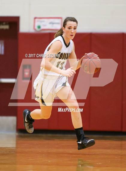 Thumbnail 1 in Hilton vs. Honeoye Falls-Lima photogallery.