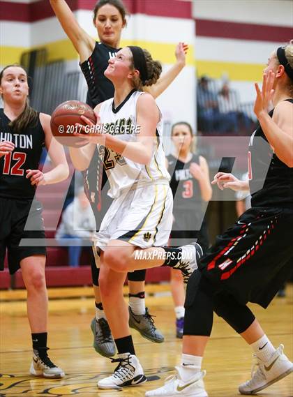 Thumbnail 2 in Hilton vs. Honeoye Falls-Lima photogallery.