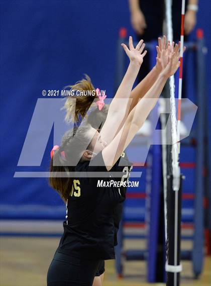 Thumbnail 1 in JSerra Catholic @ Santa Margarita photogallery.
