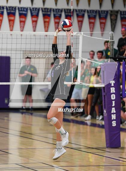 Thumbnail 2 in Casa Grande @ Petaluma photogallery.