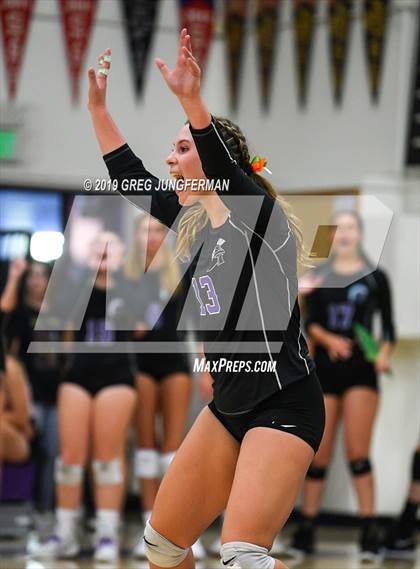 Thumbnail 1 in Casa Grande @ Petaluma photogallery.