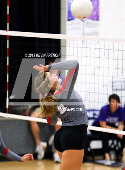 Thumbnail 3 in River Valley @ Northwest Christian photogallery.