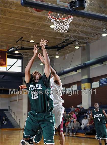 Thumbnail 3 in Butler vs. Sparkman photogallery.