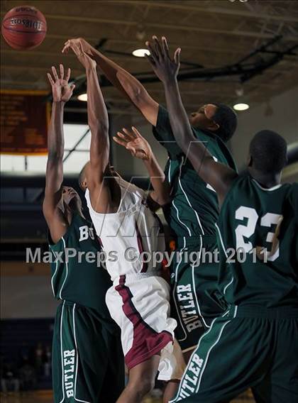 Thumbnail 1 in Butler vs. Sparkman photogallery.