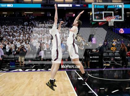 Thumbnail 2 in Stuart Hall vs. Chaffey (CIF State D5 Final) photogallery.