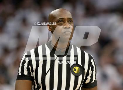 Thumbnail 2 in Stuart Hall vs. Chaffey (CIF State D5 Final) photogallery.