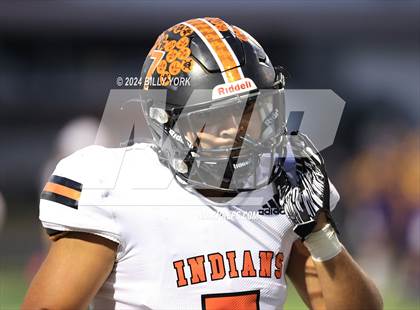 Thumbnail 2 in Grand Saline vs Edgewood photogallery.