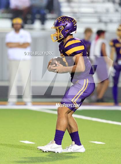 Thumbnail 1 in Grand Saline vs Edgewood photogallery.