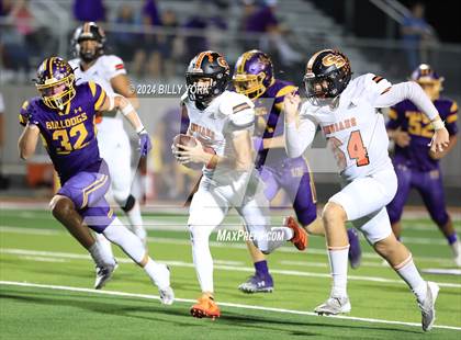 Thumbnail 1 in Grand Saline vs Edgewood photogallery.
