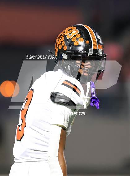 Thumbnail 2 in Grand Saline vs Edgewood photogallery.