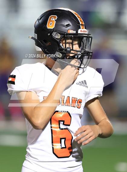 Thumbnail 2 in Grand Saline vs Edgewood photogallery.