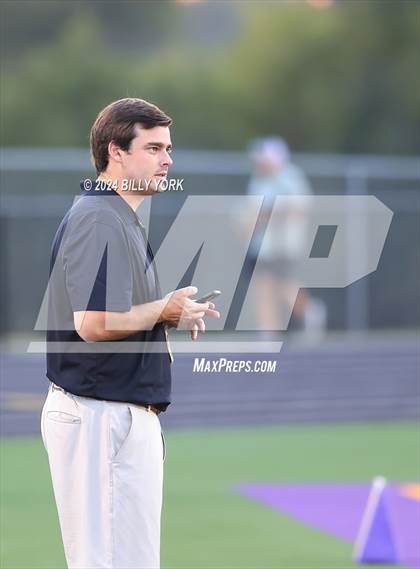 Thumbnail 3 in Grand Saline vs Edgewood photogallery.