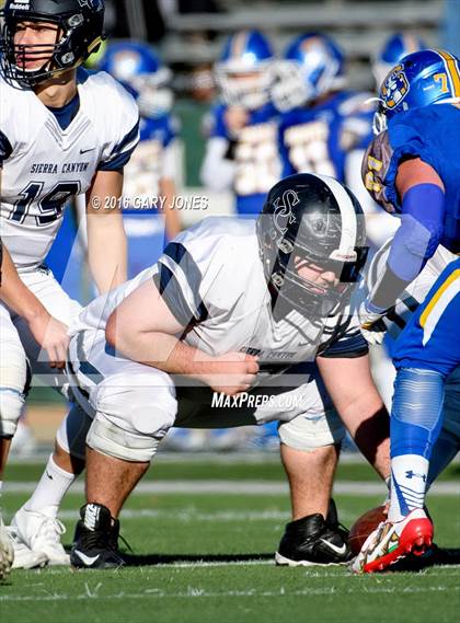 Thumbnail 2 in Serra vs. Sierra Canyon (CIF State Division 2A Final) photogallery.