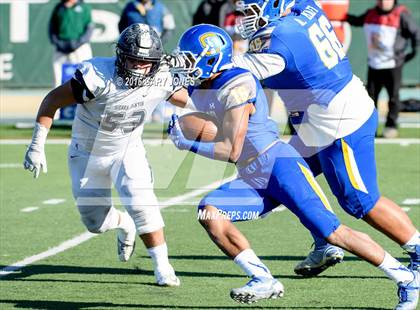 Thumbnail 1 in Serra vs. Sierra Canyon (CIF State Division 2A Final) photogallery.