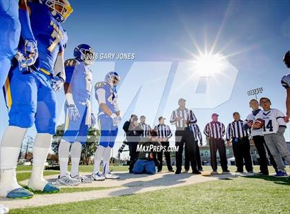 Thumbnail 3 in Serra vs. Sierra Canyon (CIF State Division 2A Final) photogallery.