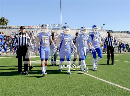 Thumbnail 2 in Serra vs. Sierra Canyon (CIF State Division 2A Final) photogallery.