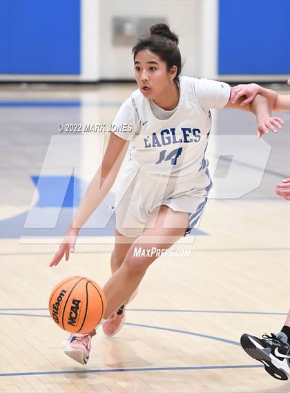 Thumbnail 2 in Phoenix Country Day vs. St. Johns (Championship - PCDS Desert Classic) photogallery.