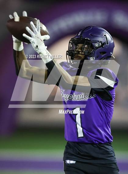 Thumbnail 1 in Southside vs Fayetteville (AHSAA 7A Round 2) photogallery.