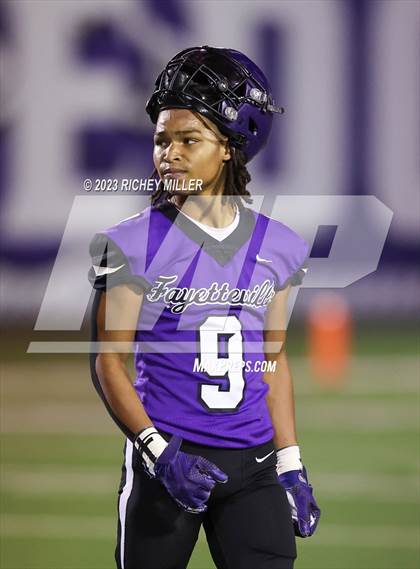 Thumbnail 3 in Southside vs Fayetteville (AHSAA 7A Round 2) photogallery.