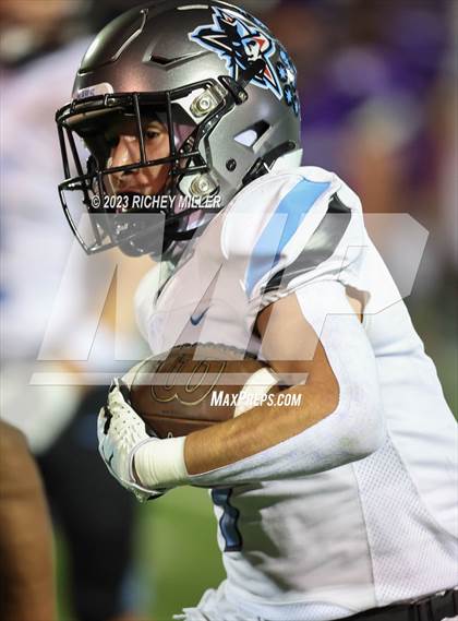 Thumbnail 2 in Southside vs Fayetteville (AHSAA 7A Round 2) photogallery.