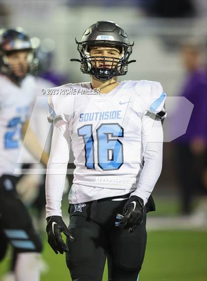 Thumbnail 2 in Southside vs Fayetteville (AHSAA 7A Round 2) photogallery.
