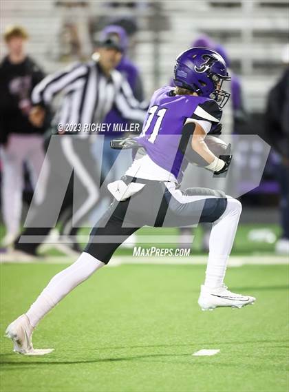 Thumbnail 2 in Southside vs Fayetteville (AHSAA 7A Round 2) photogallery.