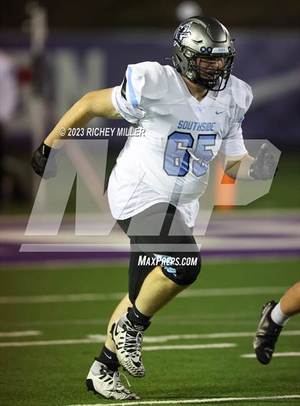 Thumbnail 2 in Southside vs Fayetteville (AHSAA 7A Round 2) photogallery.