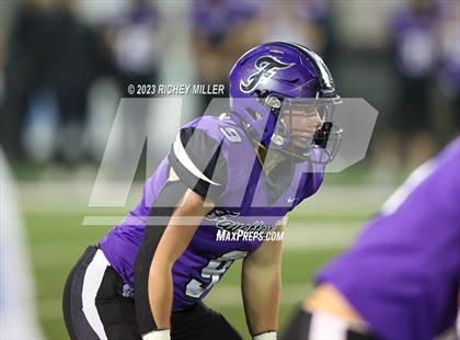 Thumbnail 2 in Southside vs Fayetteville (AHSAA 7A Round 2) photogallery.