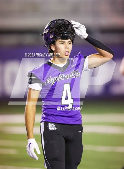 Thumbnail 2 in Southside vs Fayetteville (AHSAA 7A Round 2) photogallery.
