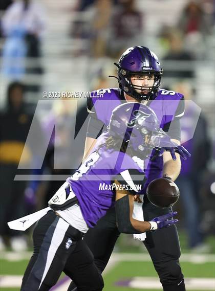 Thumbnail 3 in Southside vs Fayetteville (AHSAA 7A Round 2) photogallery.