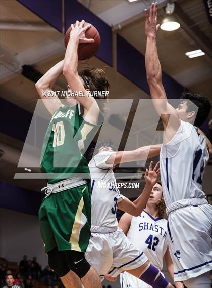 Thumbnail 2 in Red Bluff @ Shasta photogallery.