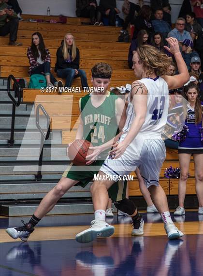 Thumbnail 2 in Red Bluff @ Shasta photogallery.