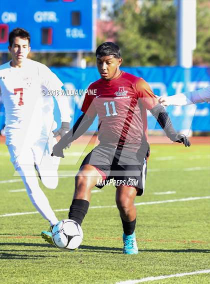 Thumbnail 3 in Somers vs. Amityville Memorial (NYSPHSAA Class A Final) photogallery.