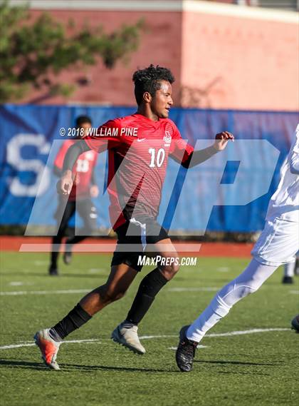 Thumbnail 3 in Somers vs. Amityville Memorial (NYSPHSAA Class A Final) photogallery.