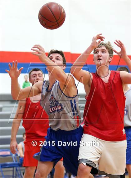 Thumbnail 3 in Kingsville @ Lexington (Lexington Jamboree) photogallery.