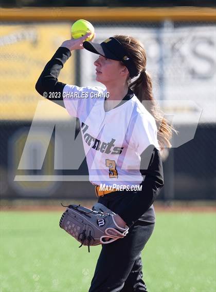 Thumbnail 3 in Pinole Valley vs Novato photogallery.