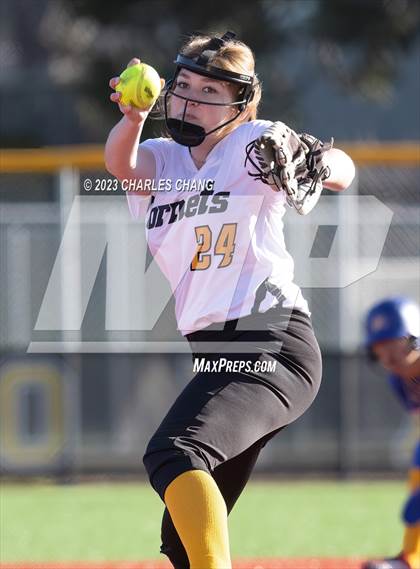 Thumbnail 3 in Pinole Valley vs Novato photogallery.
