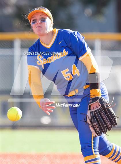 Thumbnail 2 in Pinole Valley vs Novato photogallery.