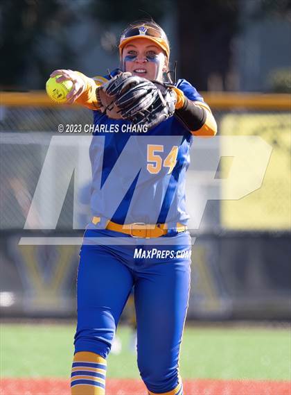 Thumbnail 3 in Pinole Valley vs Novato photogallery.