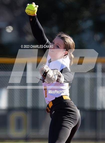 Thumbnail 3 in Pinole Valley vs Novato photogallery.