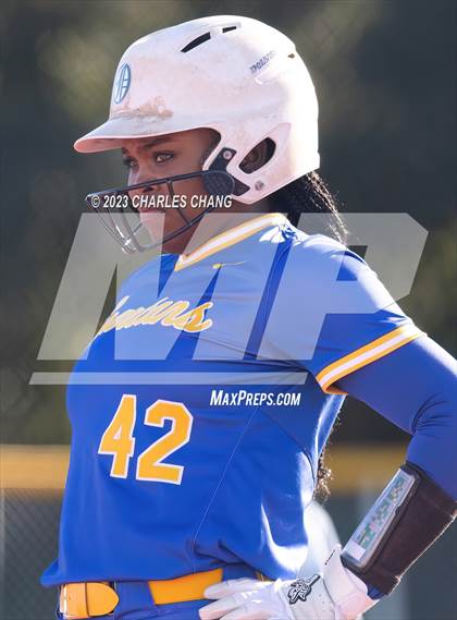 Thumbnail 3 in Pinole Valley vs Novato photogallery.