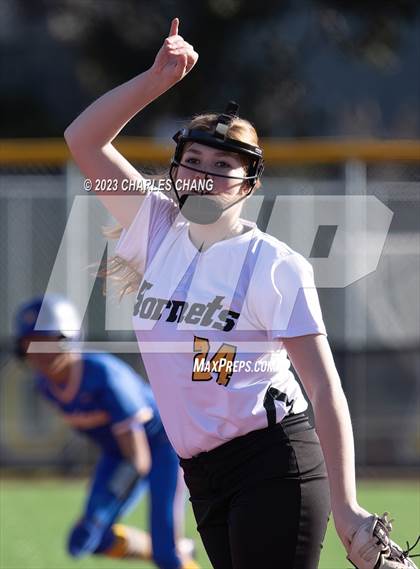 Thumbnail 1 in Pinole Valley vs Novato photogallery.