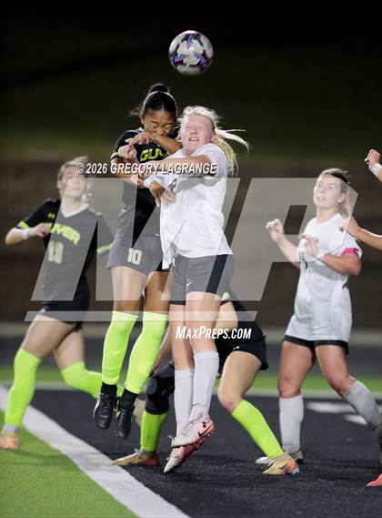 Thumbnail 2 in Marcus vs Guyer photogallery.