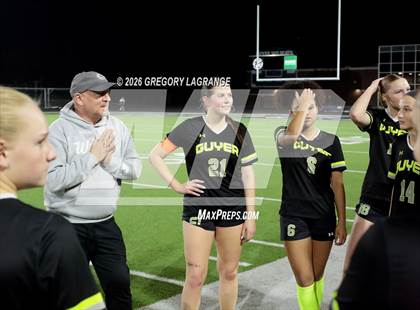 Thumbnail 3 in Marcus vs Guyer photogallery.